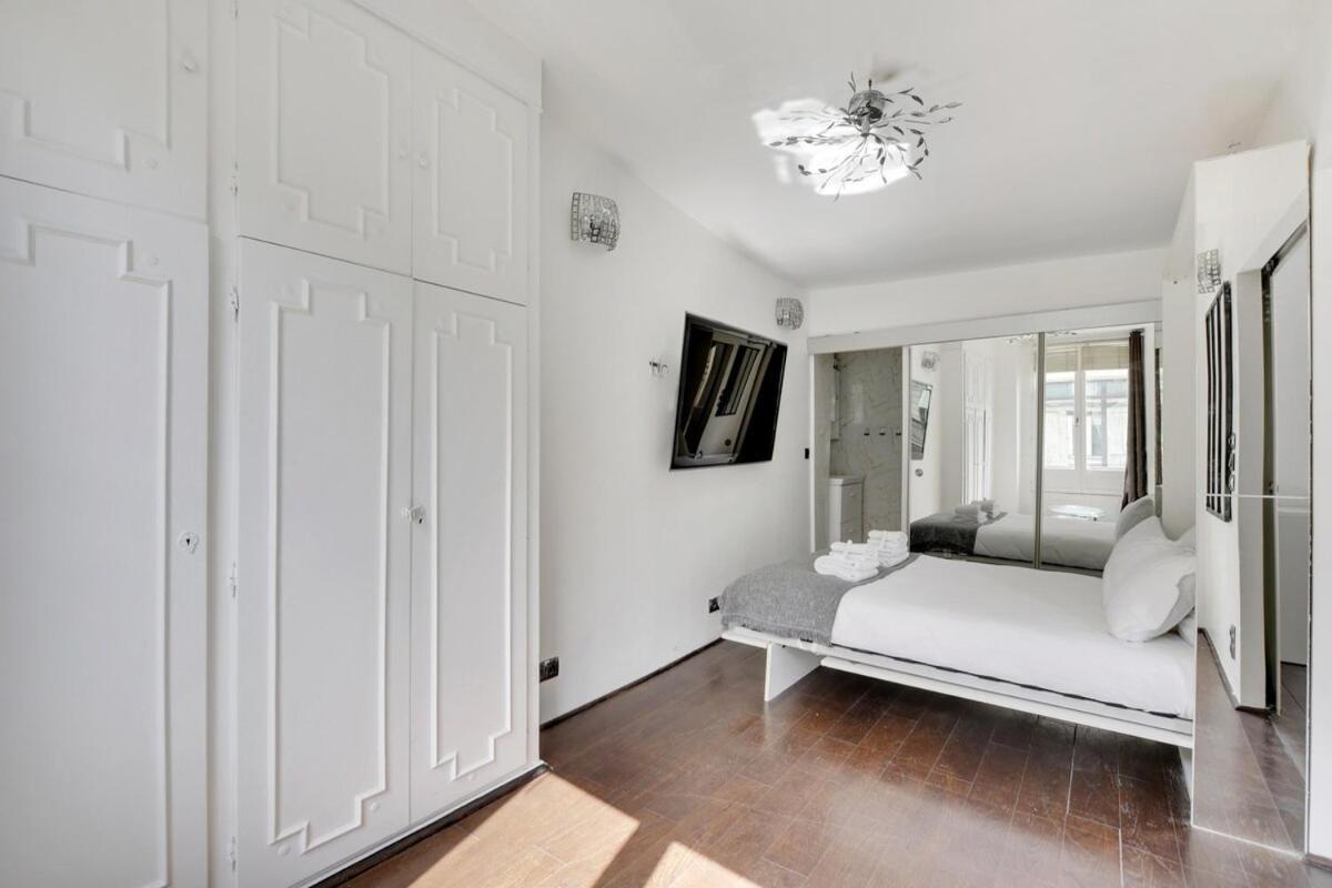 Paris Marais Best We Merris Exterior photo
